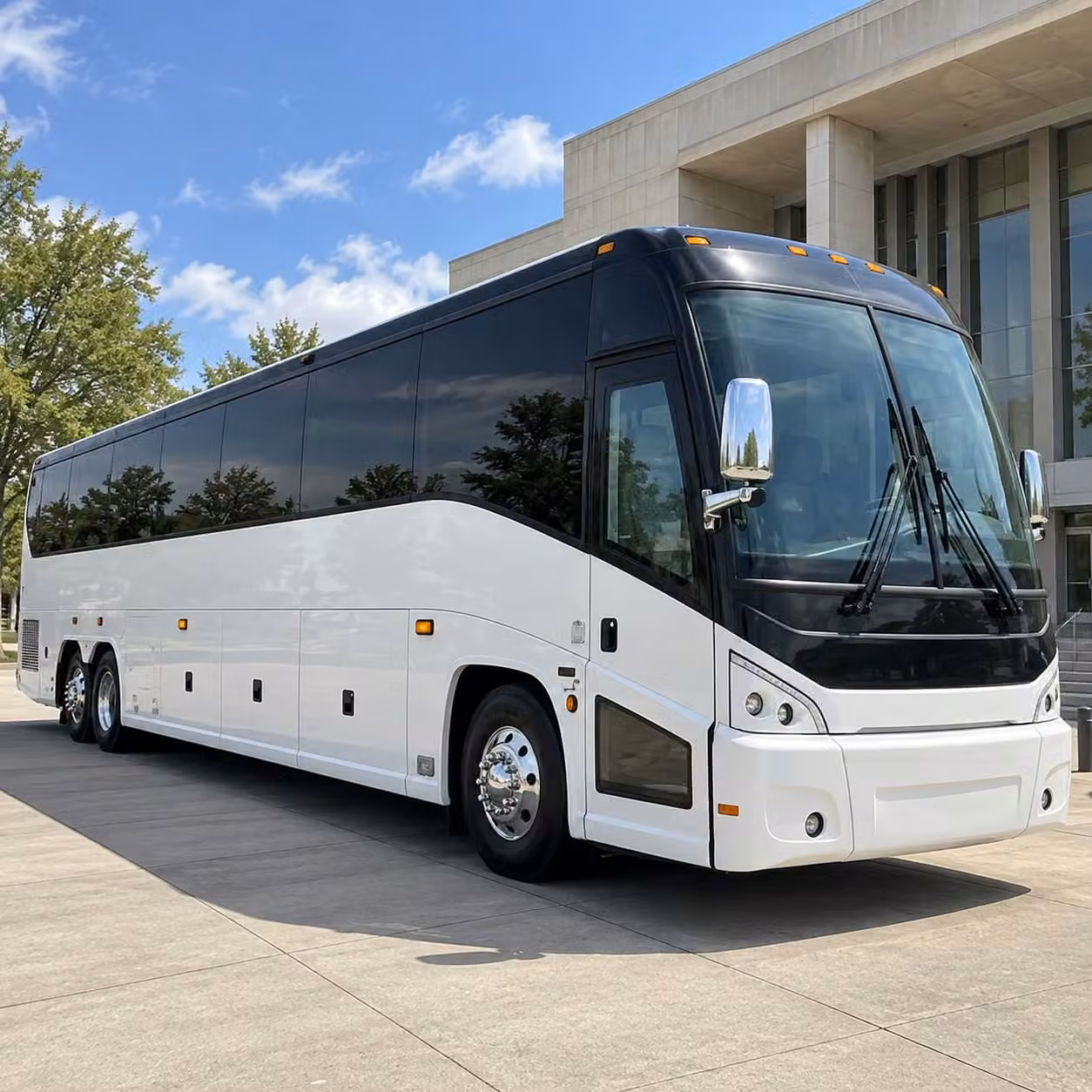 charter buses and minibuses for ut tyler patriots home games