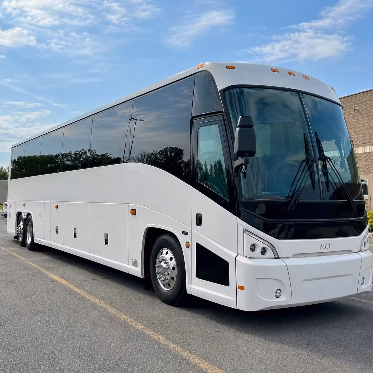 concert bus rentals to brookshire grocery arena and events in tyler