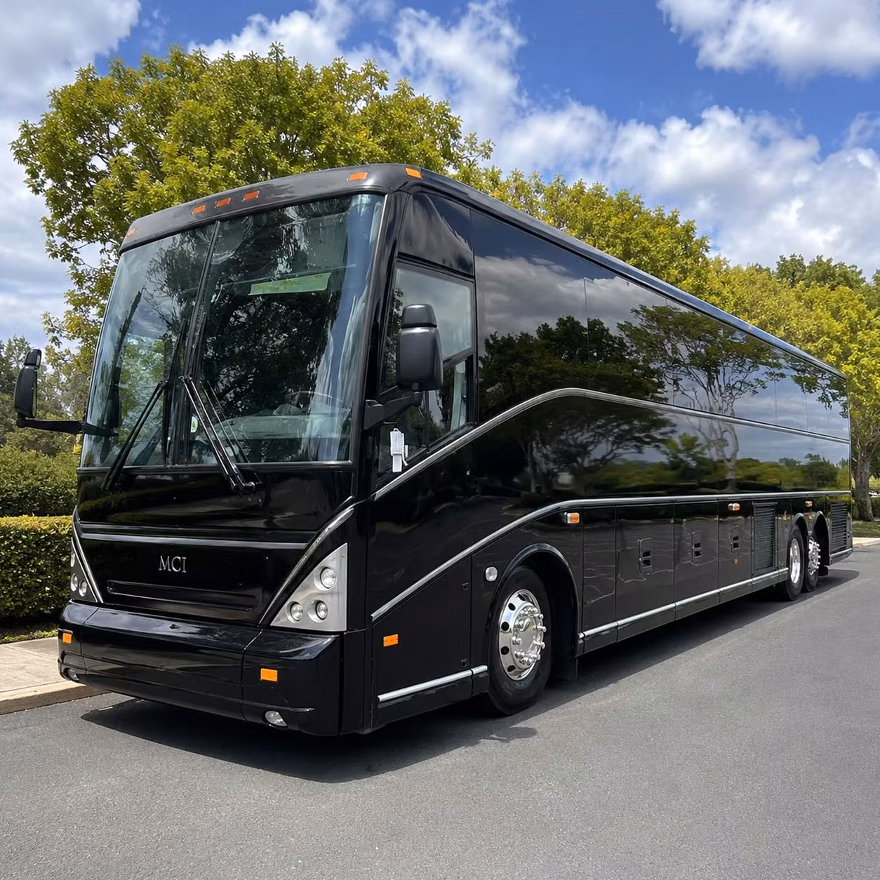 executive airport transfers and team travel through tyler pounds regional airport