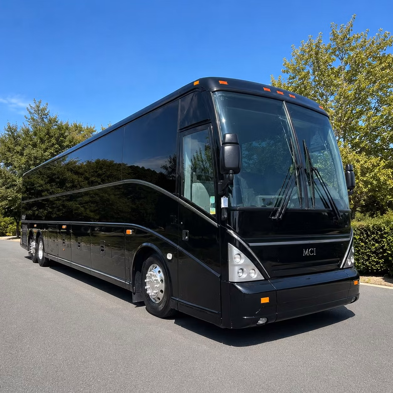 tyler 56 passenger charter bus rental