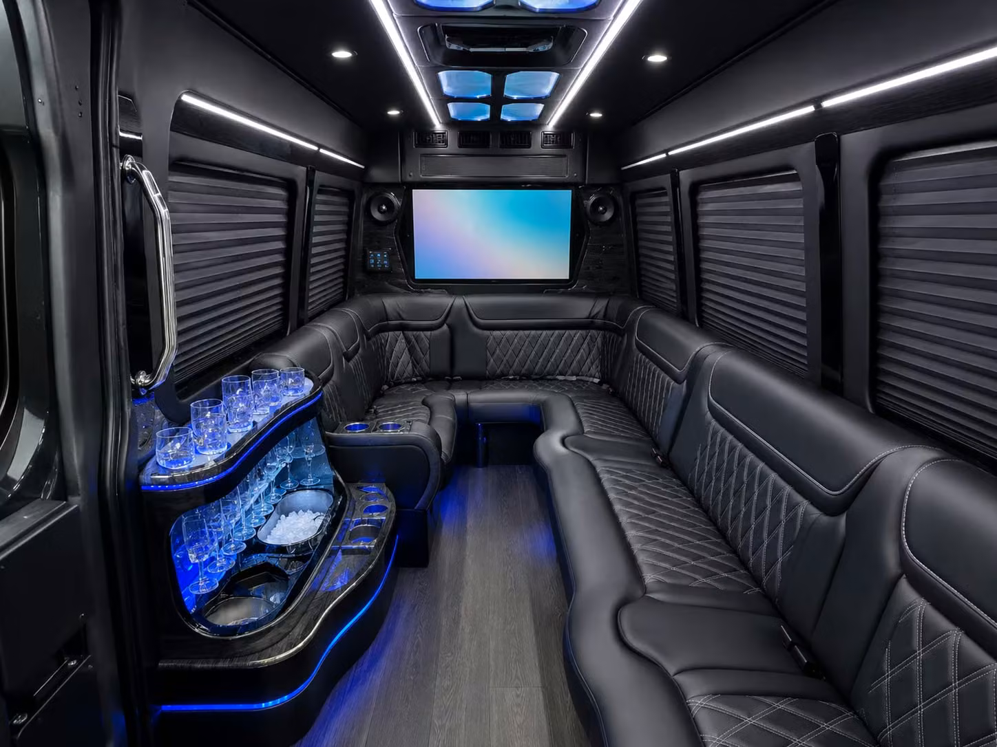 tyler sports team transportation and fan bus rentals for every game day
